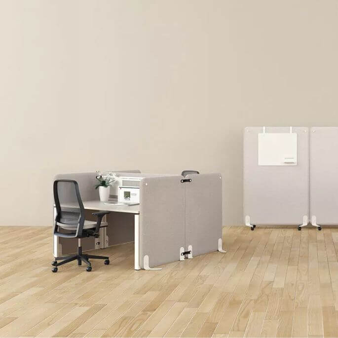Cloison acoustique de séparation en tissu punaisable